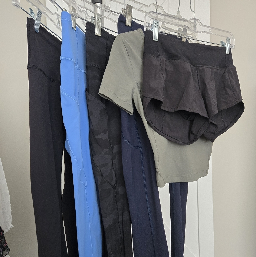 LULULEMON BUNDLE 4 Leggings, 1 Short, 1 Top SIZE 2